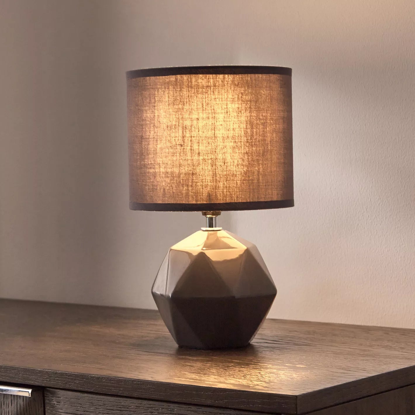 Geometric Faceted Ceramic Table Lamp with Grey Fabric Shade - 30 cm