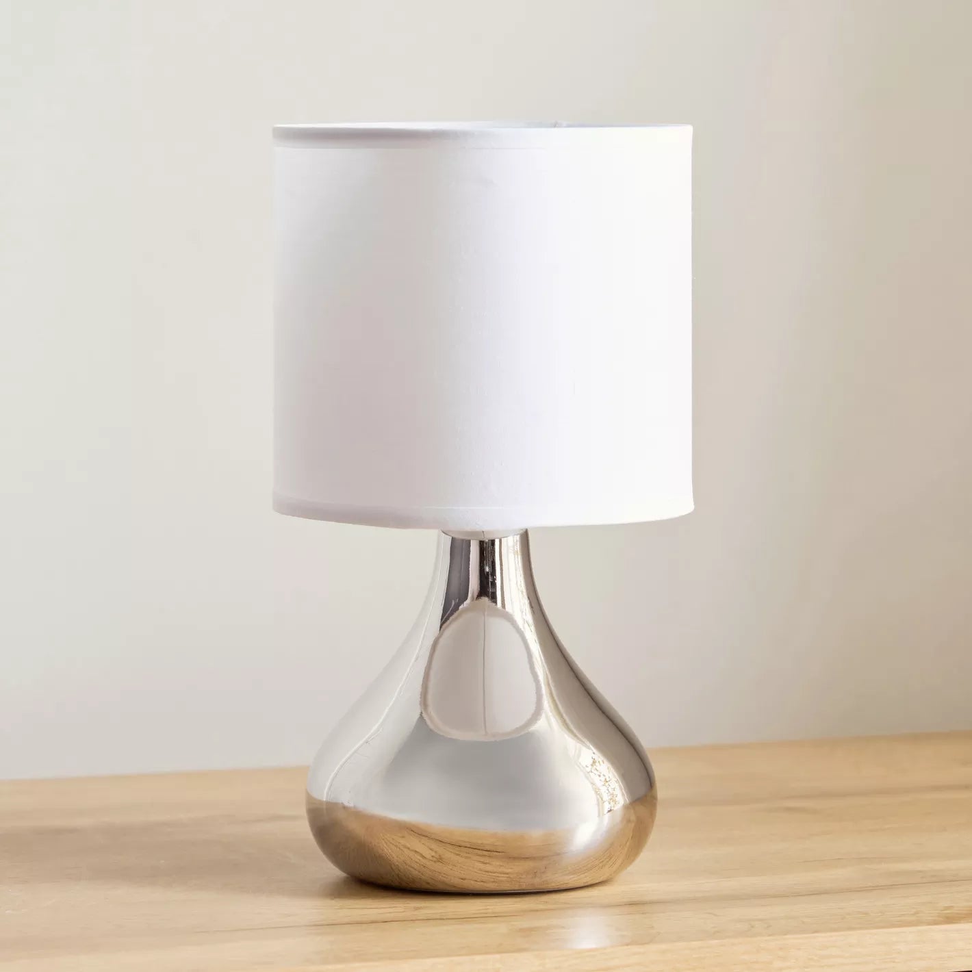 Modern Silver Pear-Shaped Ceramic Table Lamp with White Shade - 25 cm