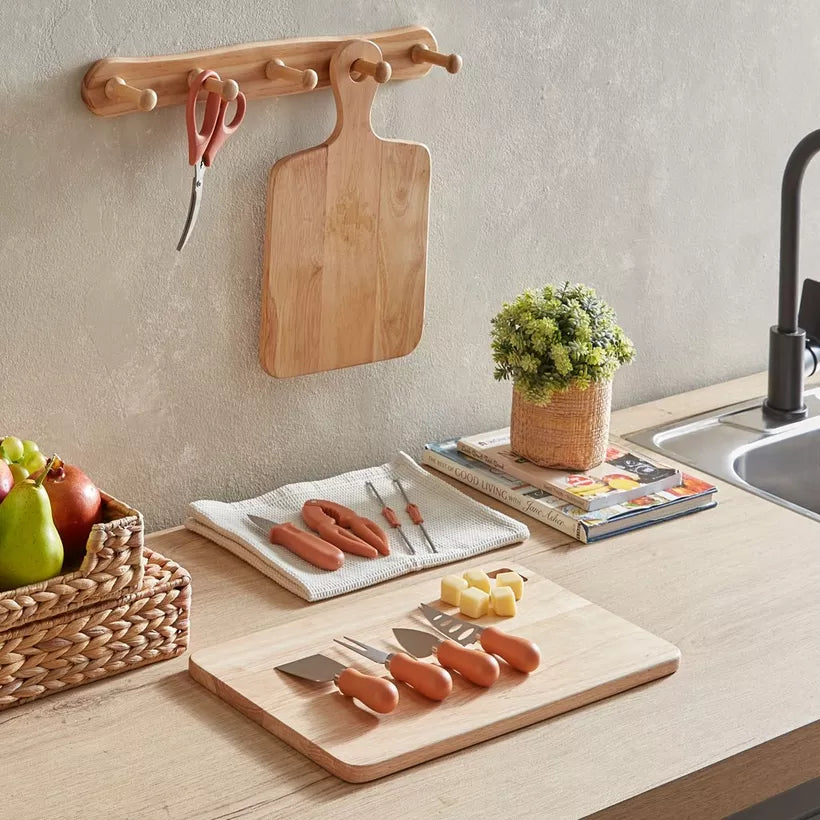 Artisan Serve: 4-Piece Cheese Knife Set with Peach Wood Handles