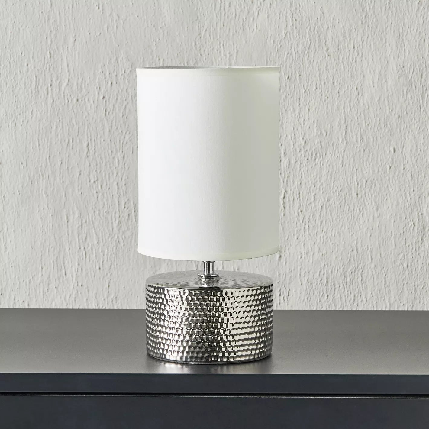 Chic Silver Hammered Cylinder Ceramic Table Lamp with White Shade - 31 cm