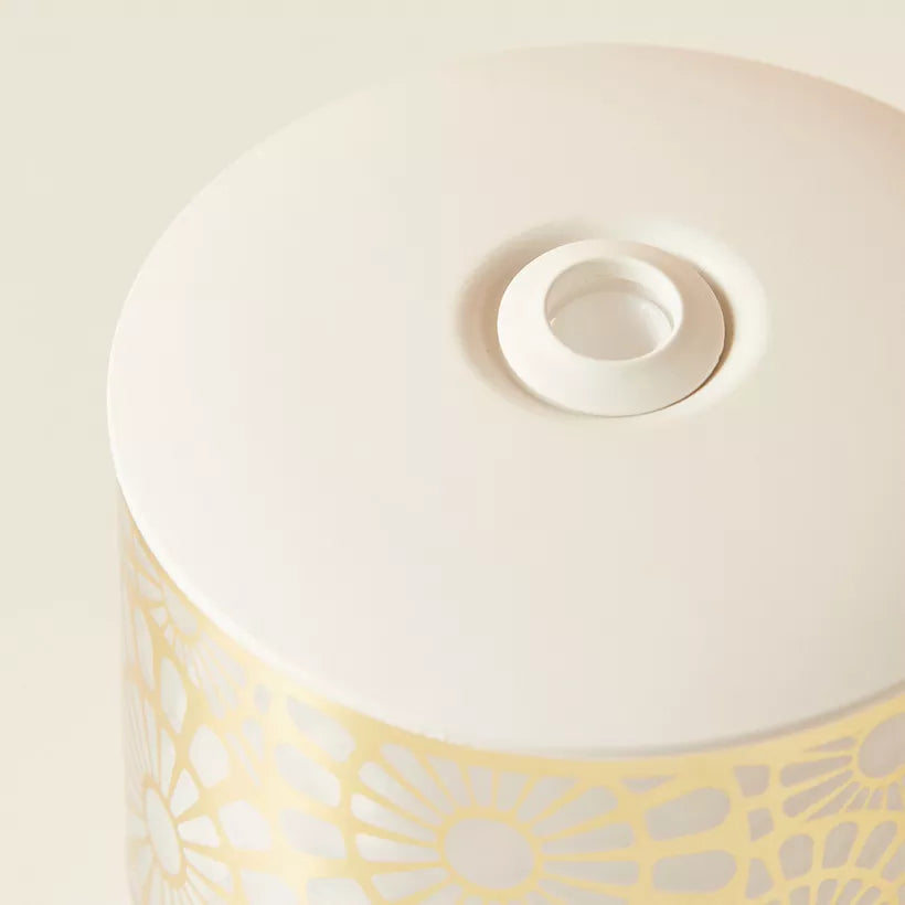 Elegant Floral Gold & White Ultrasonic Diffuser – Modern Aroma & Humidity for Home - 100 ml