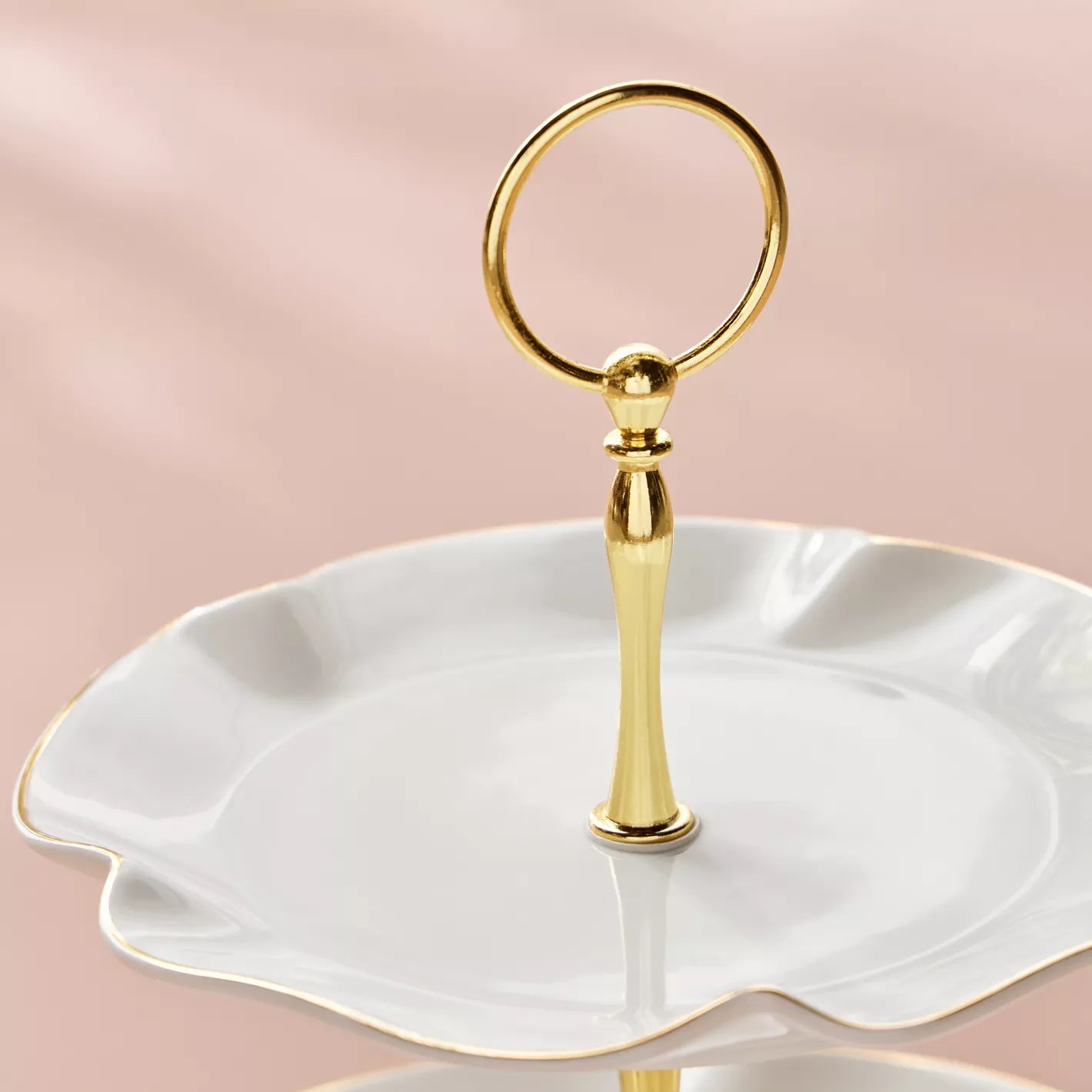 Chic 3-Tier Ruffled Porcelain Cupcake Stand – Gold Accented Dessert Server for Elegant Entertaining