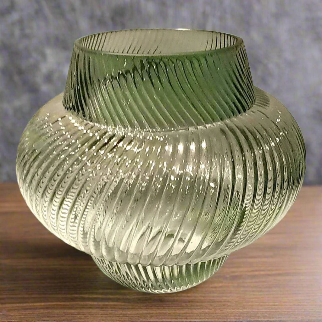 Verdant Swirl: Ribbed Glass Vase with Unique Form
