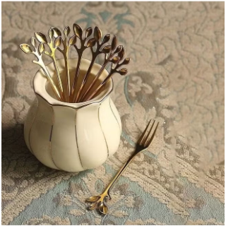 Botanical Bites: Gold-Toned Leaf Design Dessert/Fruit Forks (Set of 10)