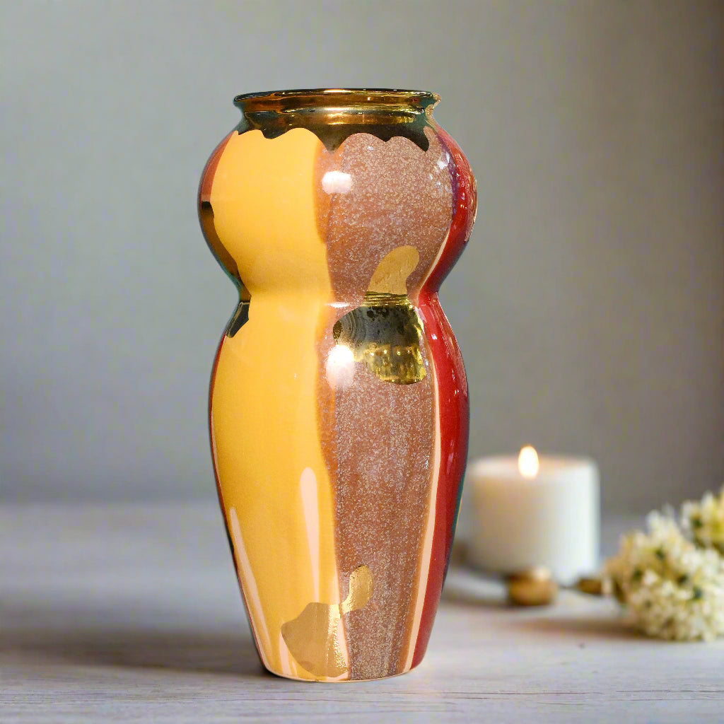 Artistic Wave: Abstract Vase with Bold Colors and Gold Accents