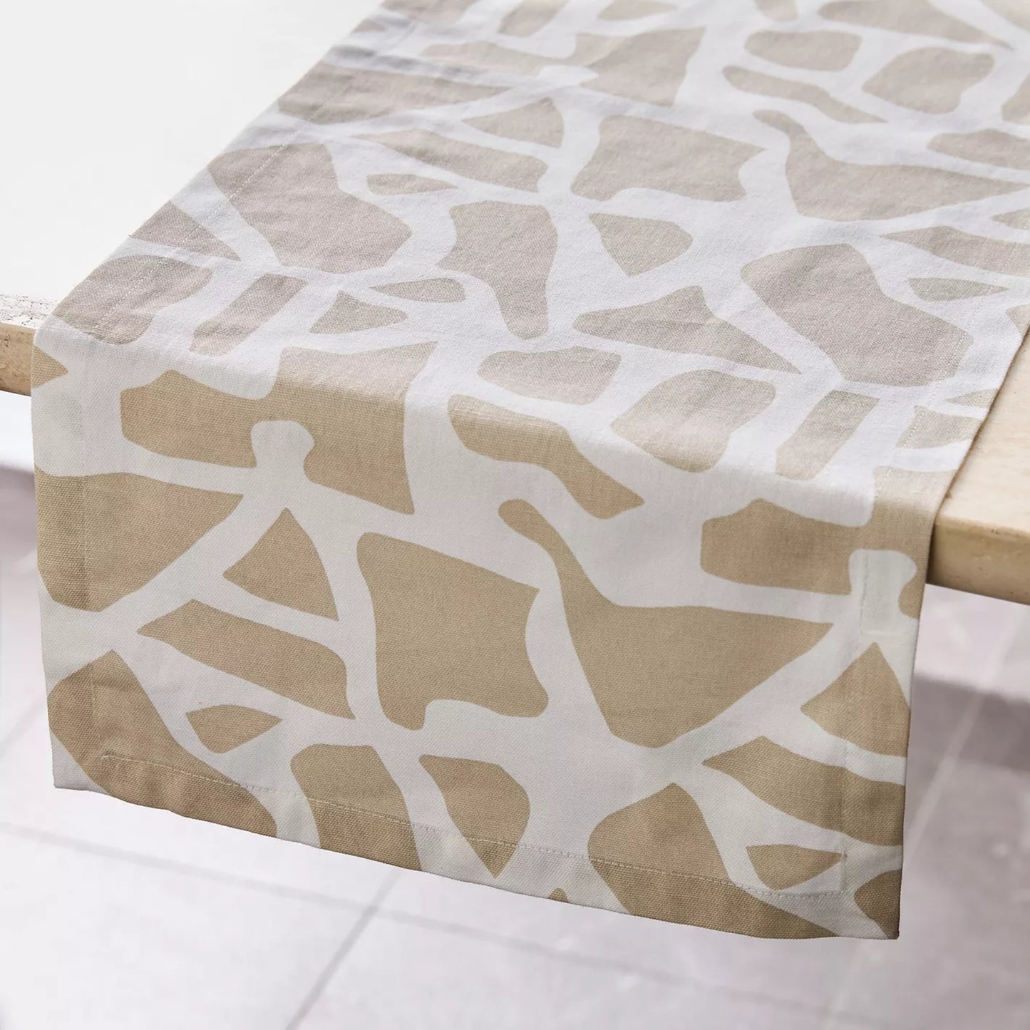 Modern Abstract Giraffe Print Cotton Table Runner