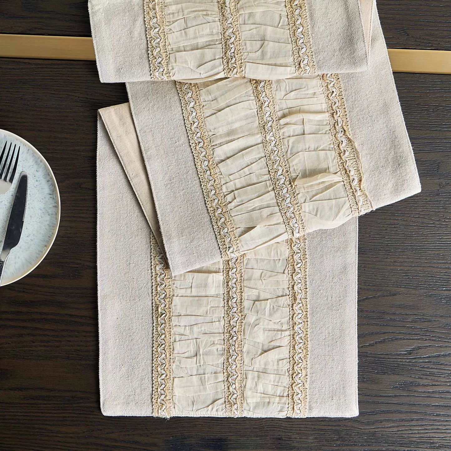 Rustic Chic Ruffled Cotton & Lace Table Runner