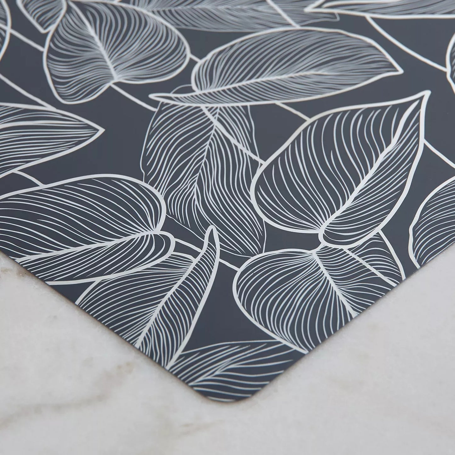 Modern Botanical Leaf Print Placemat in Grey (Set of 4)
