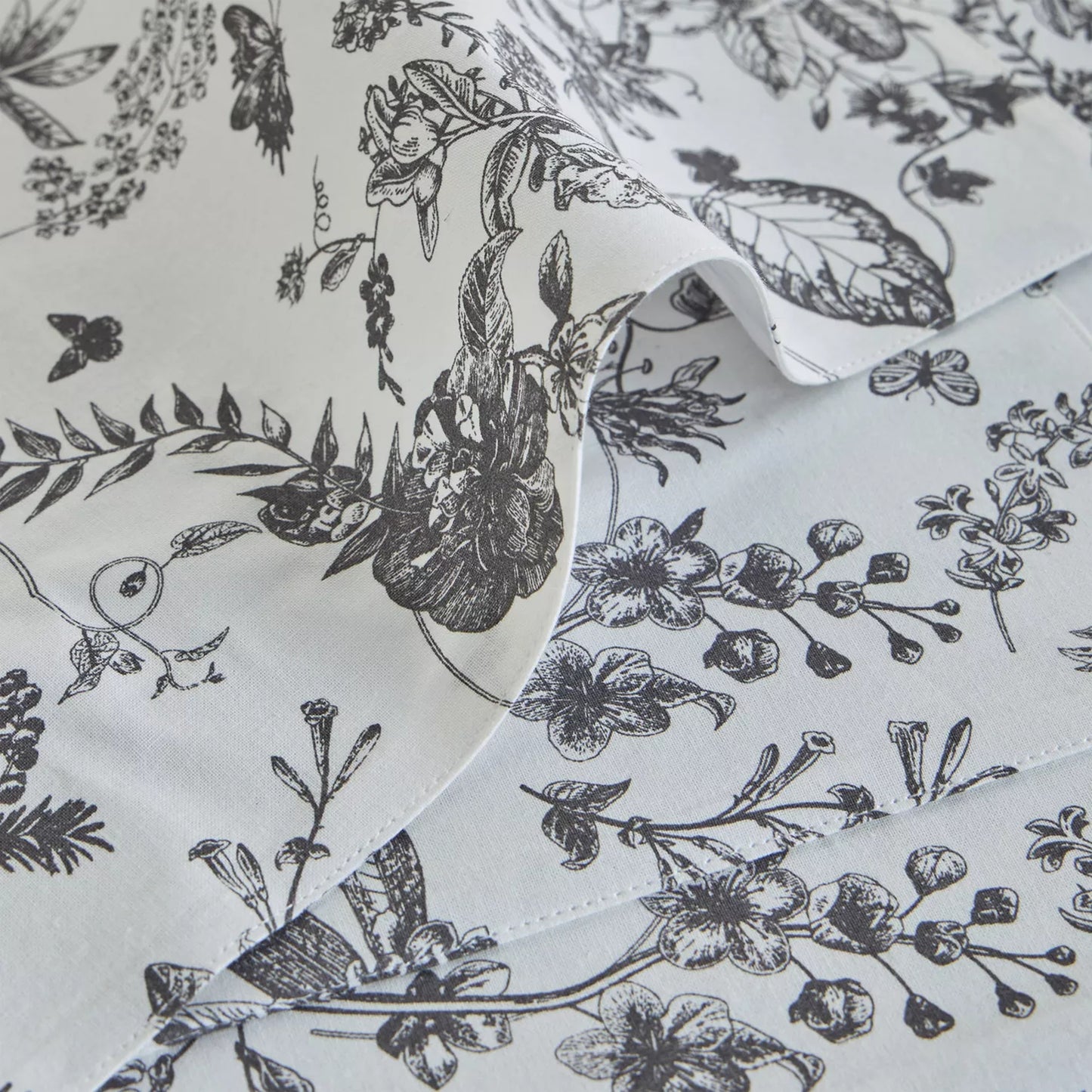 Toile Garden Placemat Set (Set of 4)