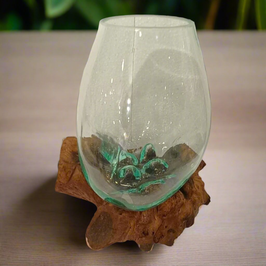 Organic Fusion: Hand-Blown Glass & Natural Root Wood Sculpture
