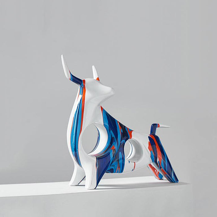 Dynamic Drip Art Bull Statue – Bold Modern Art Sculpture for Home & Office Decor