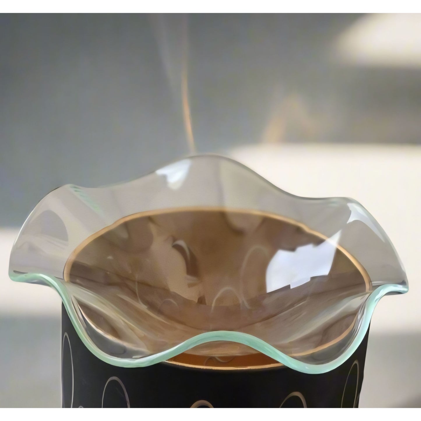 Elegant Electric Aroma Diffuser with Glass Dish