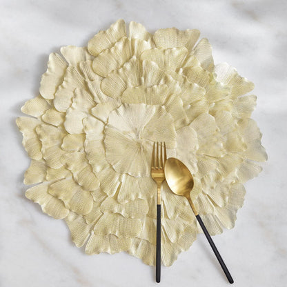 Elegant Textured Petal Design Placemat in Light Cream (Set of 2)