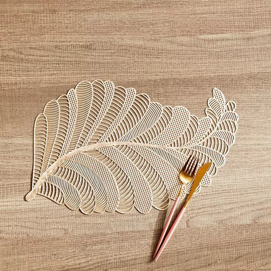 Elegant Leaf-Shaped Placemat - Champagne Gold (Set of 2)