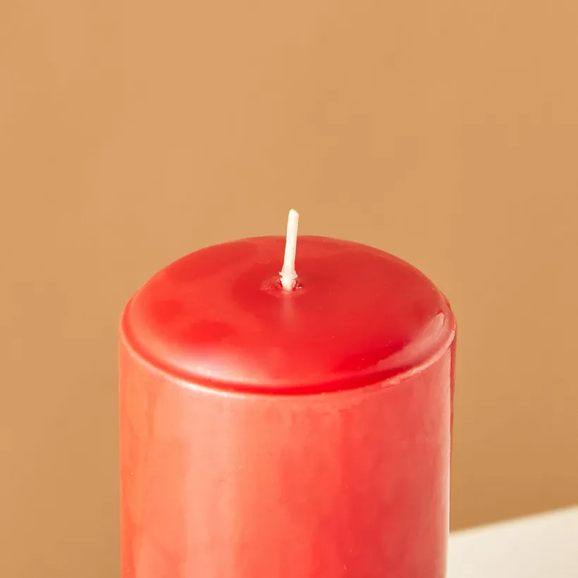 Festive Cranberry Scented Pillar Candles – Long-Burning Aromatic Ambiance for Home Decor