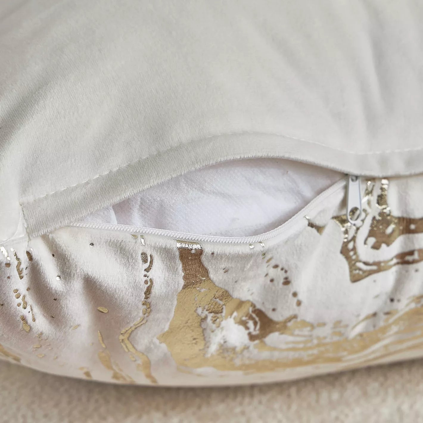 Modern Metallic Marble Decorative Cushion Cover