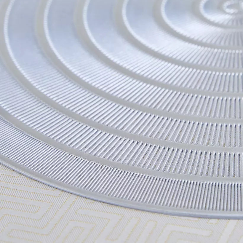 Chic Concentric Ring Silver Premium Placemat - Modern Dining Elegance (Set of 2)