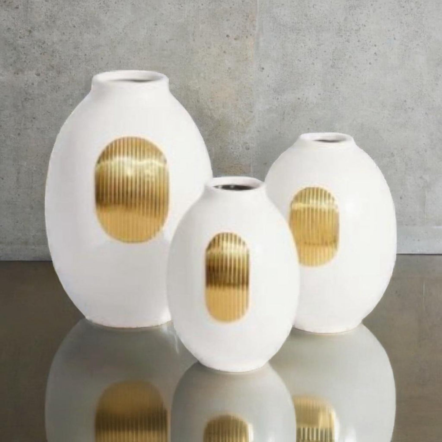 Whisper of Gold: White Ceramic Vase with Subtle Glimmer