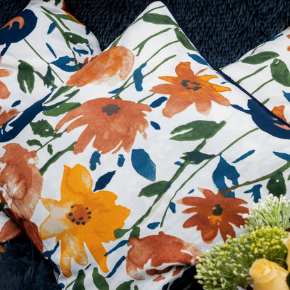 Chic White Floral Print Pillow Cover (Set of 5)