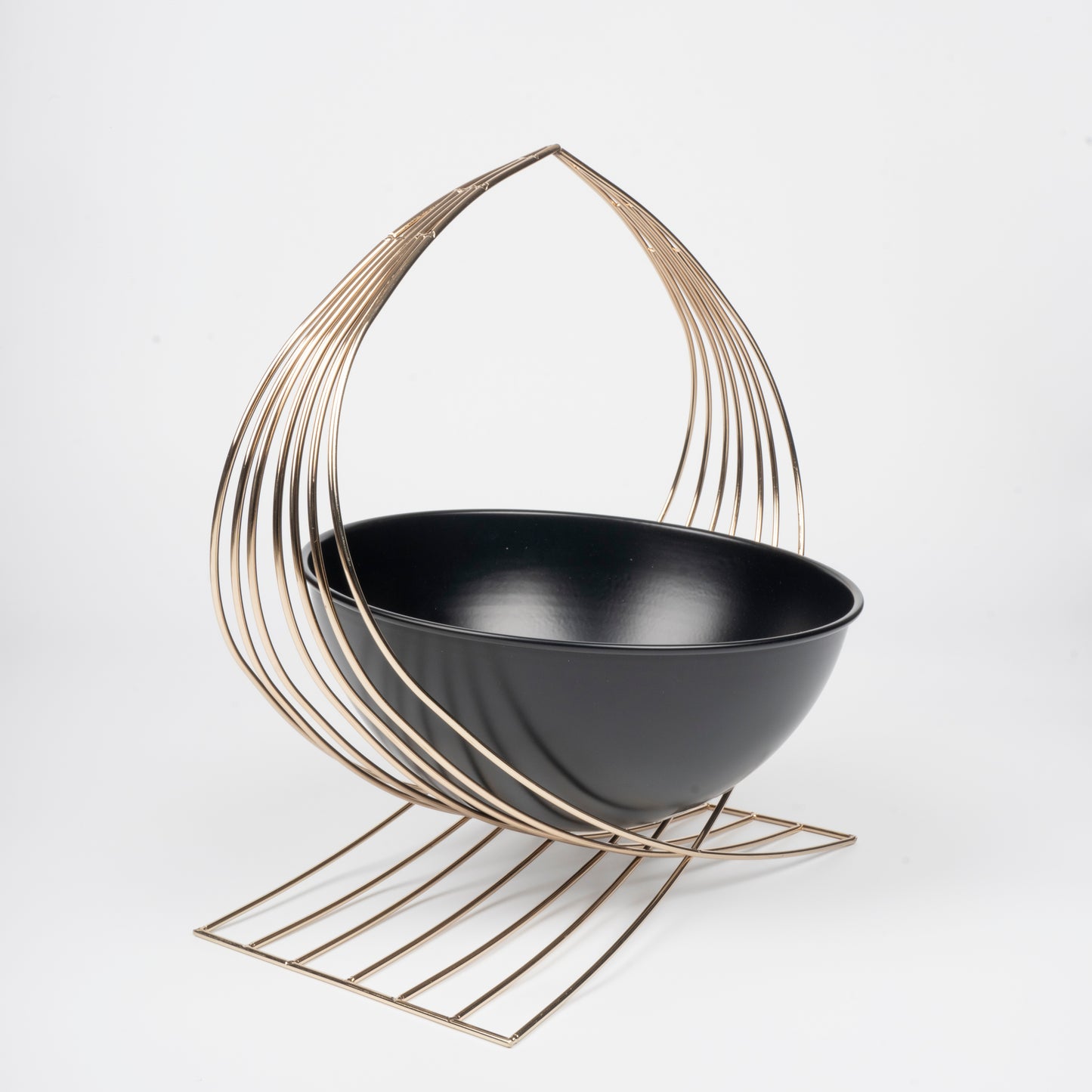 Modern Harmony: Black & Copper Wireframe Fruit Bowl