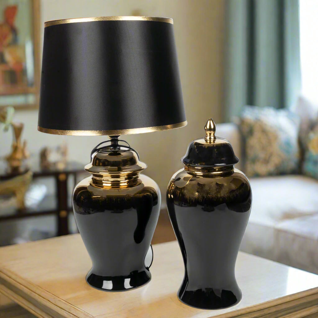 Regal Black and Gold Table Lamp